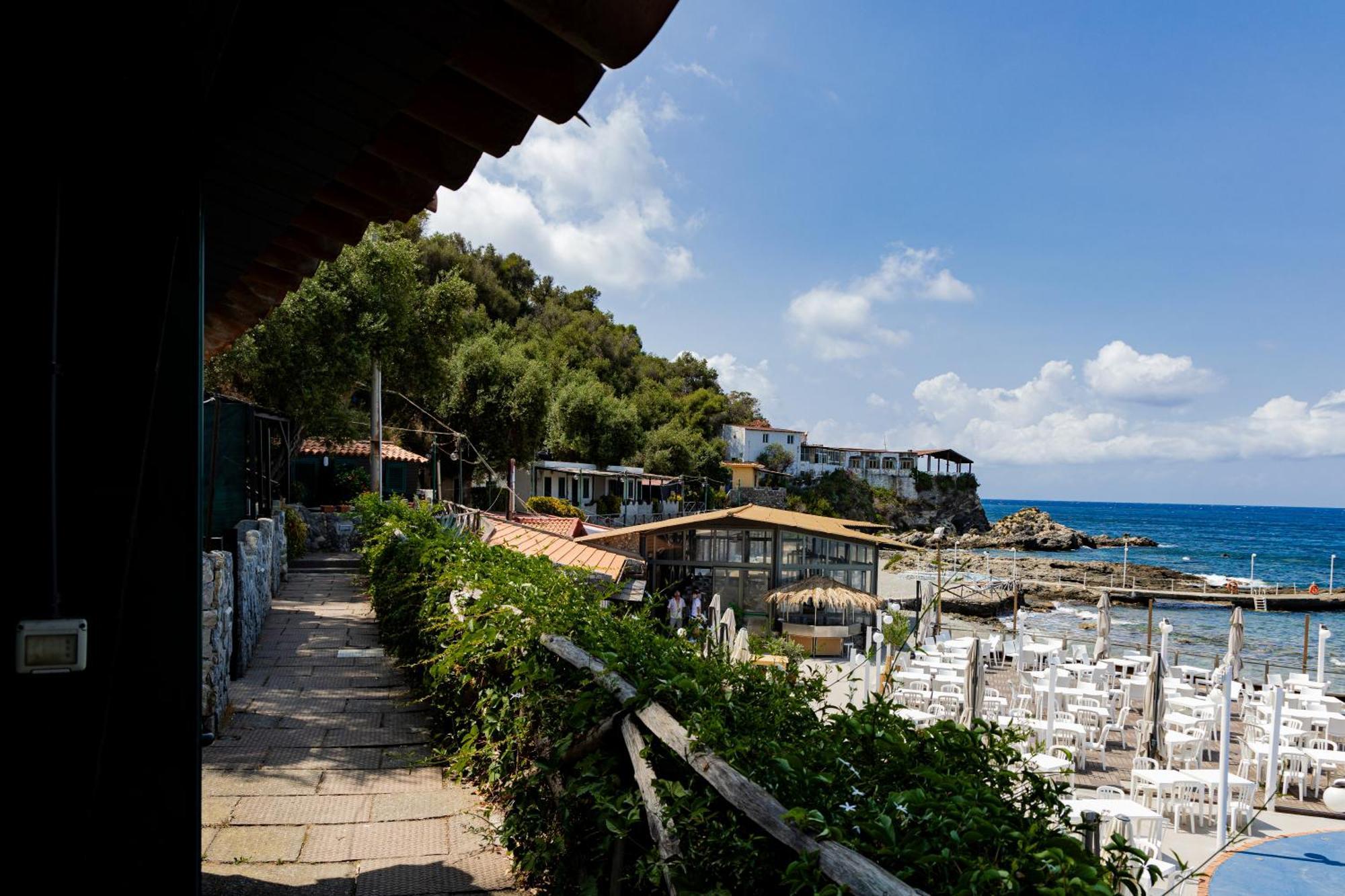 Riva Smeralda Camping Lodge 米拉佐 外观 照片