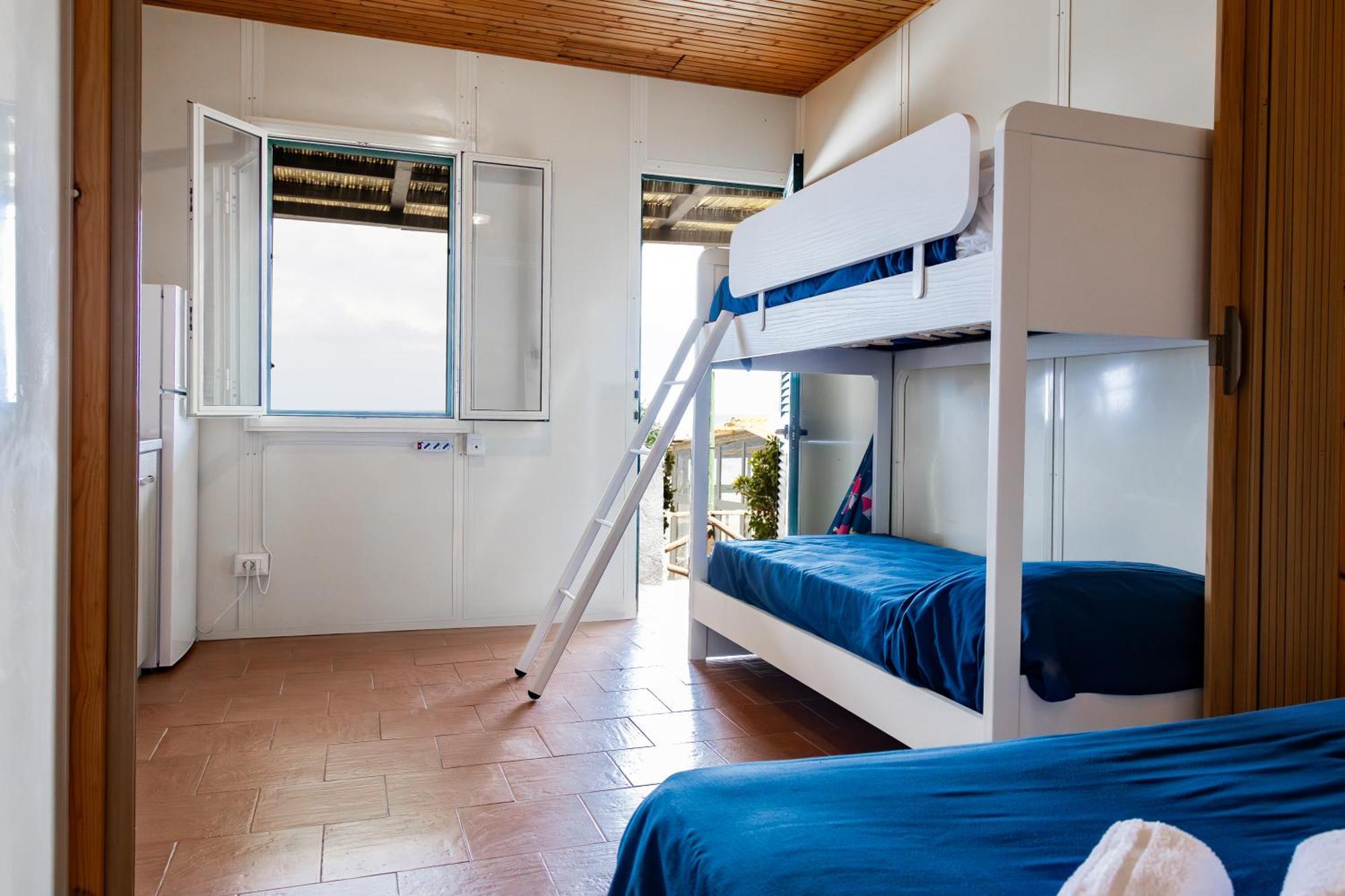 Riva Smeralda Camping Lodge 米拉佐 外观 照片